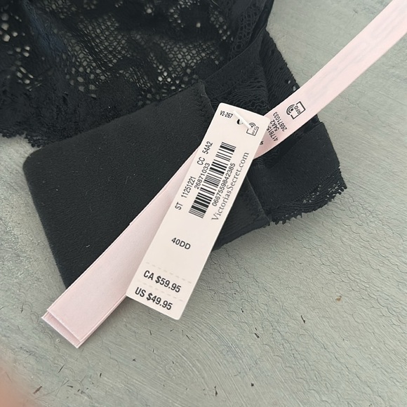 Victoria Secret DREAM ANGELS Lace Lightly Lined Plunge Bra Black Lace NWT - Picture 6 of 12